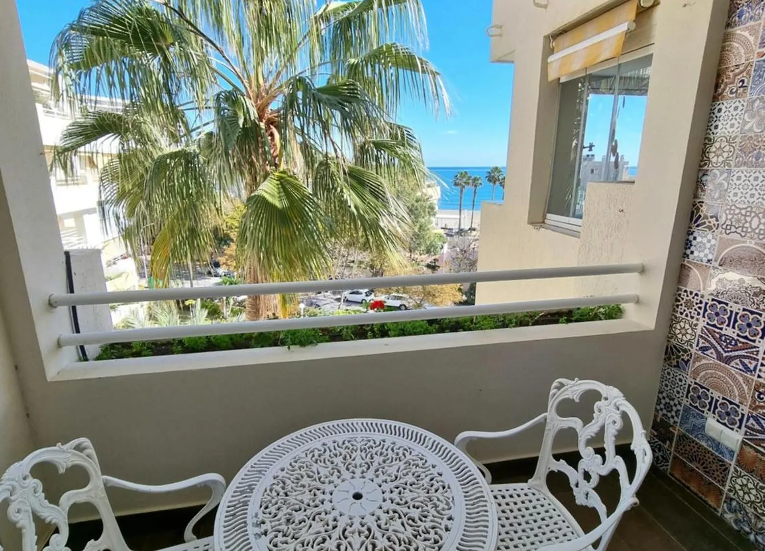 Luxury 2 Bedrooms Apartment In La Carihuela Torremolinos 20 Meters In From Of Beach ספרד